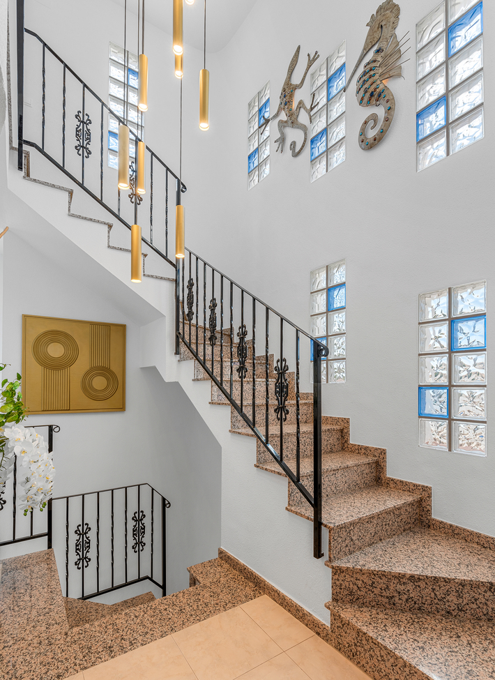 Bathroom in villa for sale in Pinar de Campoverde