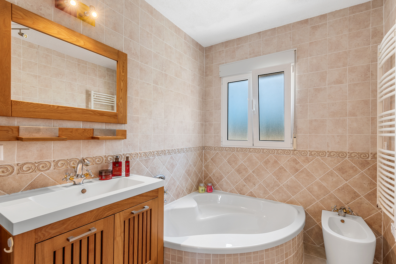 Pool area in villa for sale in Pinar de Campoverde