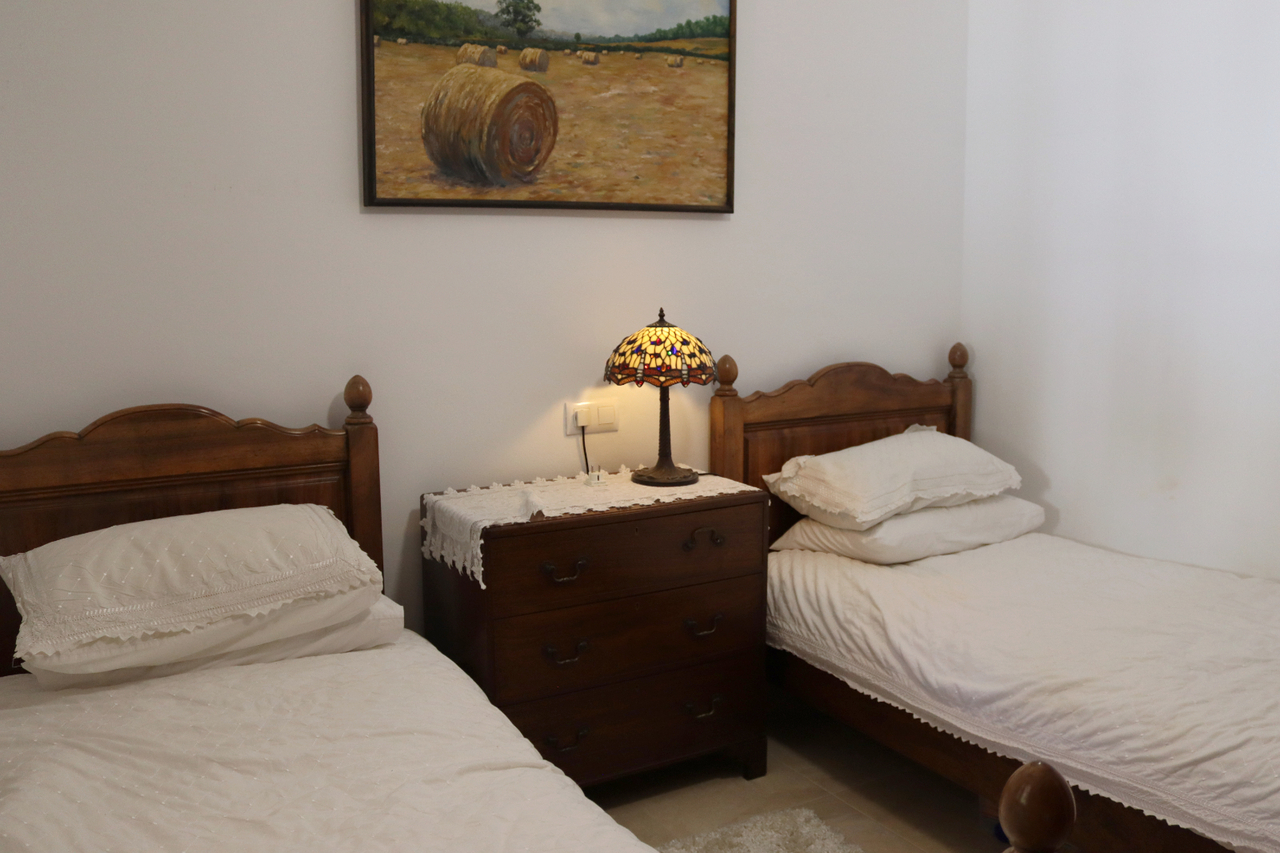 Garden in villa for sale in Orba