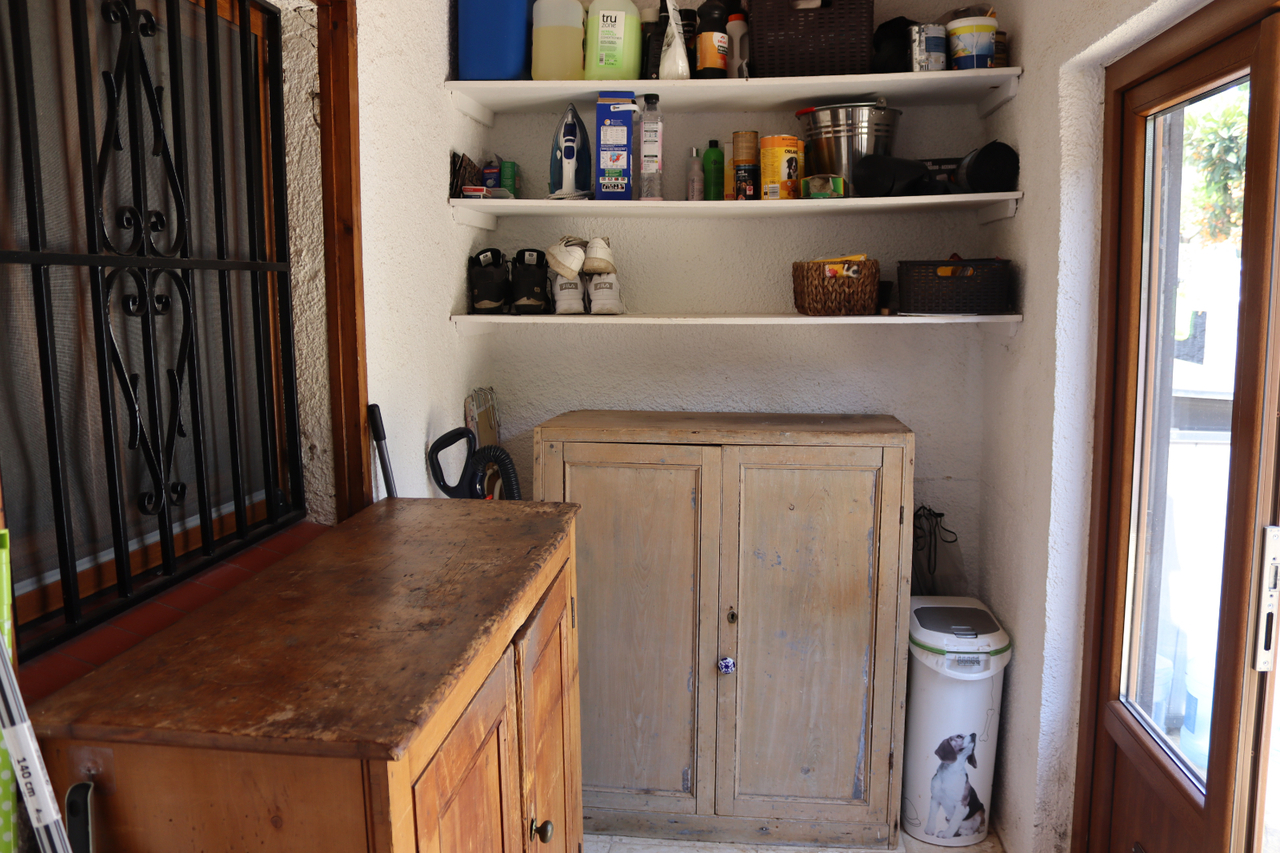 Bathroom in villa for sale in Orba