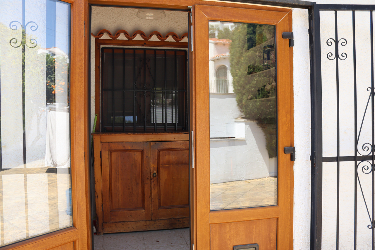 Terrace in villa for sale in Orba
