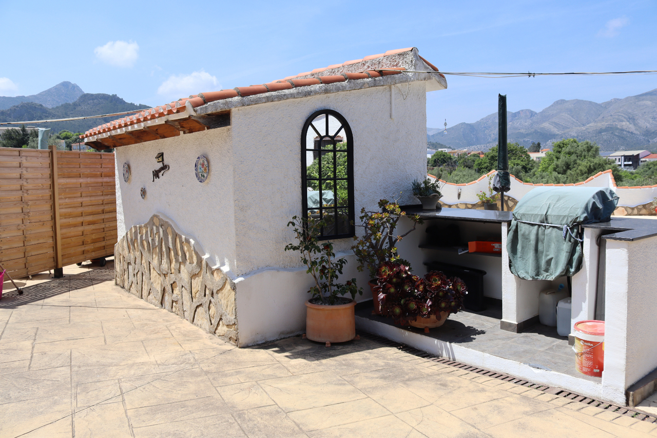 Bedroom in villa for sale in Orba