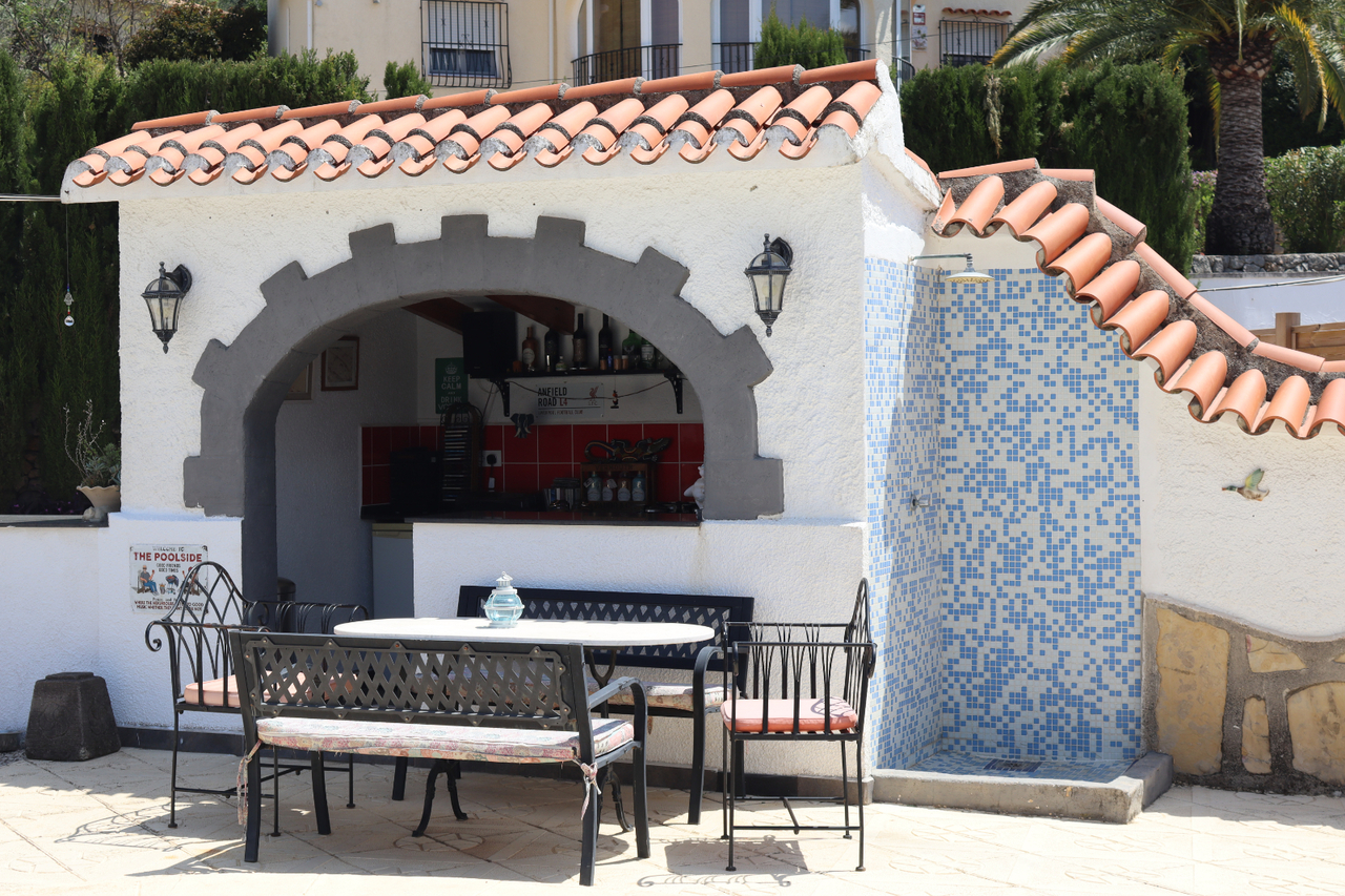 Exterior view in villa for sale in Orba