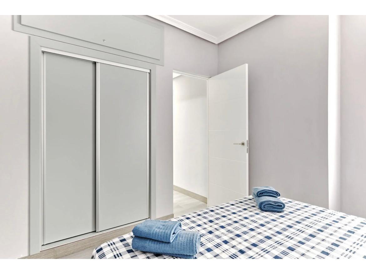 Living room in apartment for sale in Torrevieja