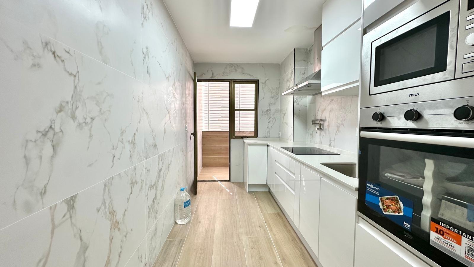 Bathroom in apartment for sale in Torrevieja