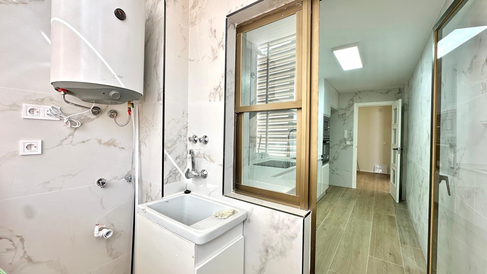 Living room in apartment for sale in Torrevieja