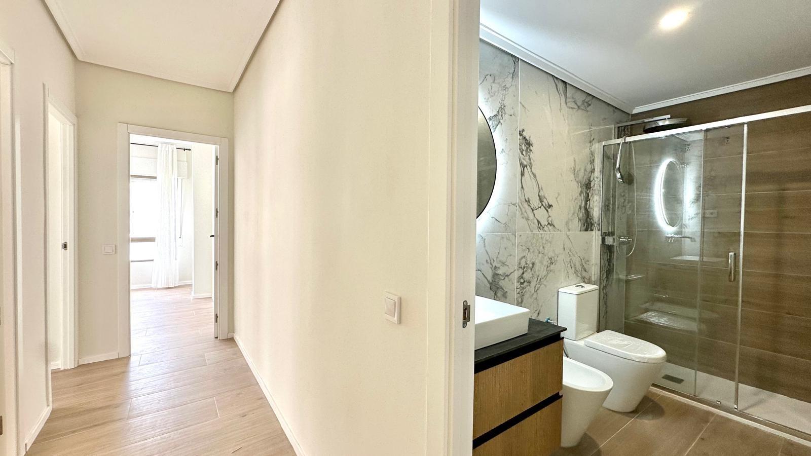 Bathroom in apartment for sale in Torrevieja