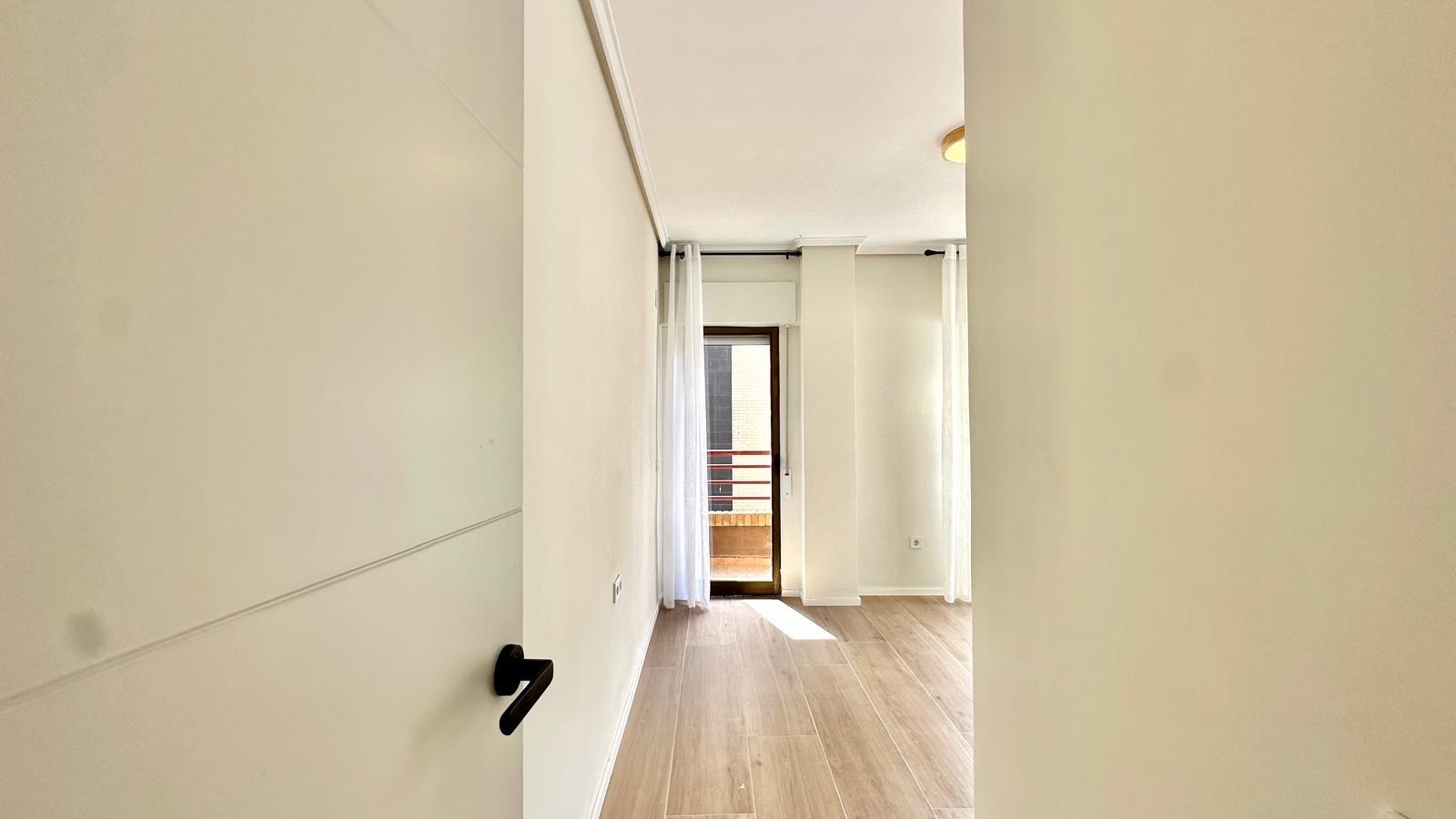 Bathroom in apartment for sale in Torrevieja