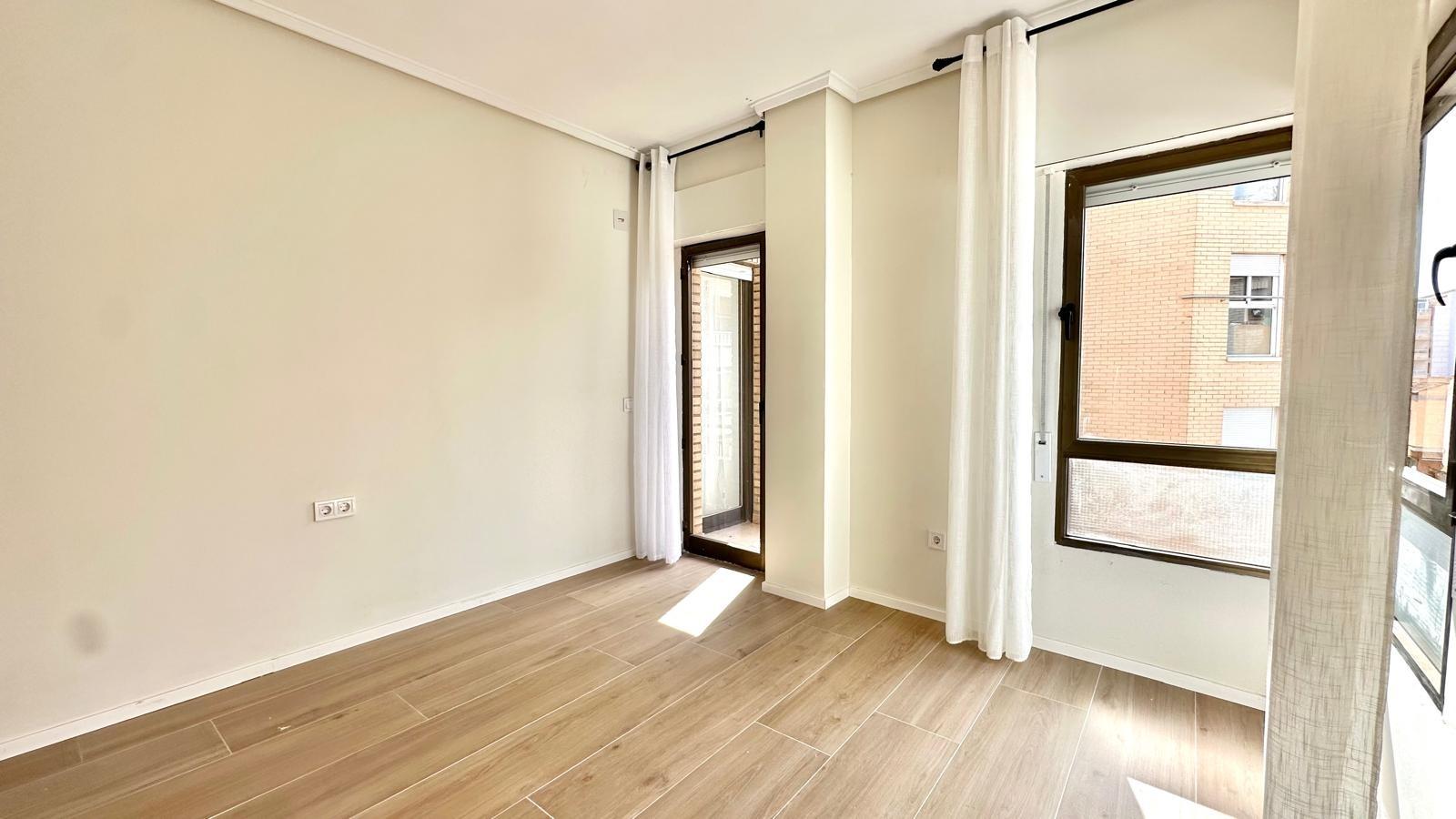Living room in apartment for sale in Torrevieja