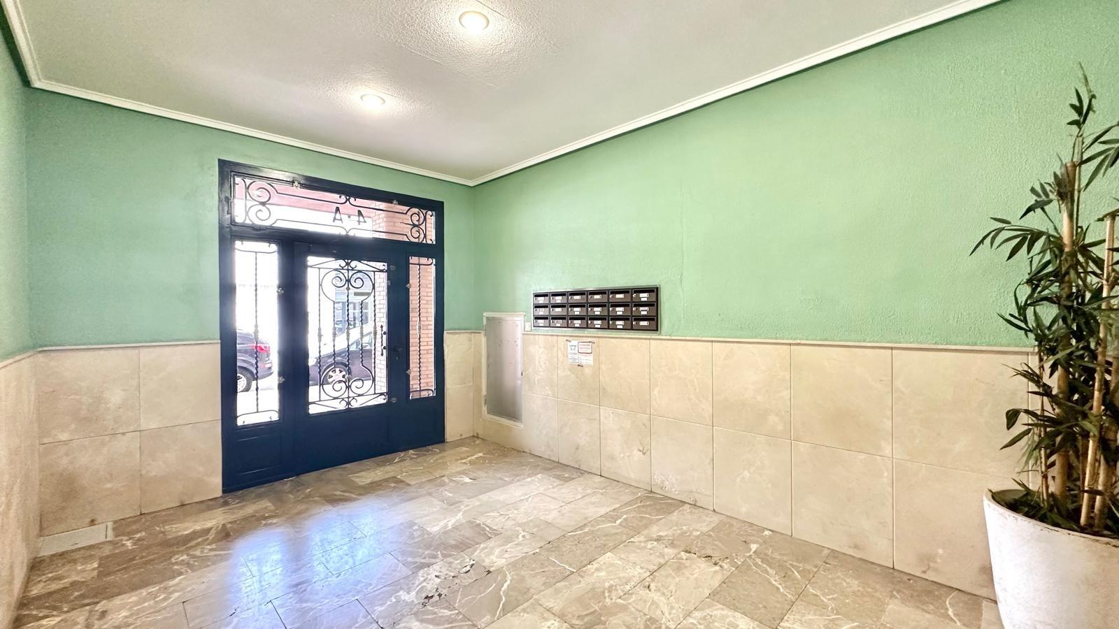 Pool area in apartment for sale in Torrevieja