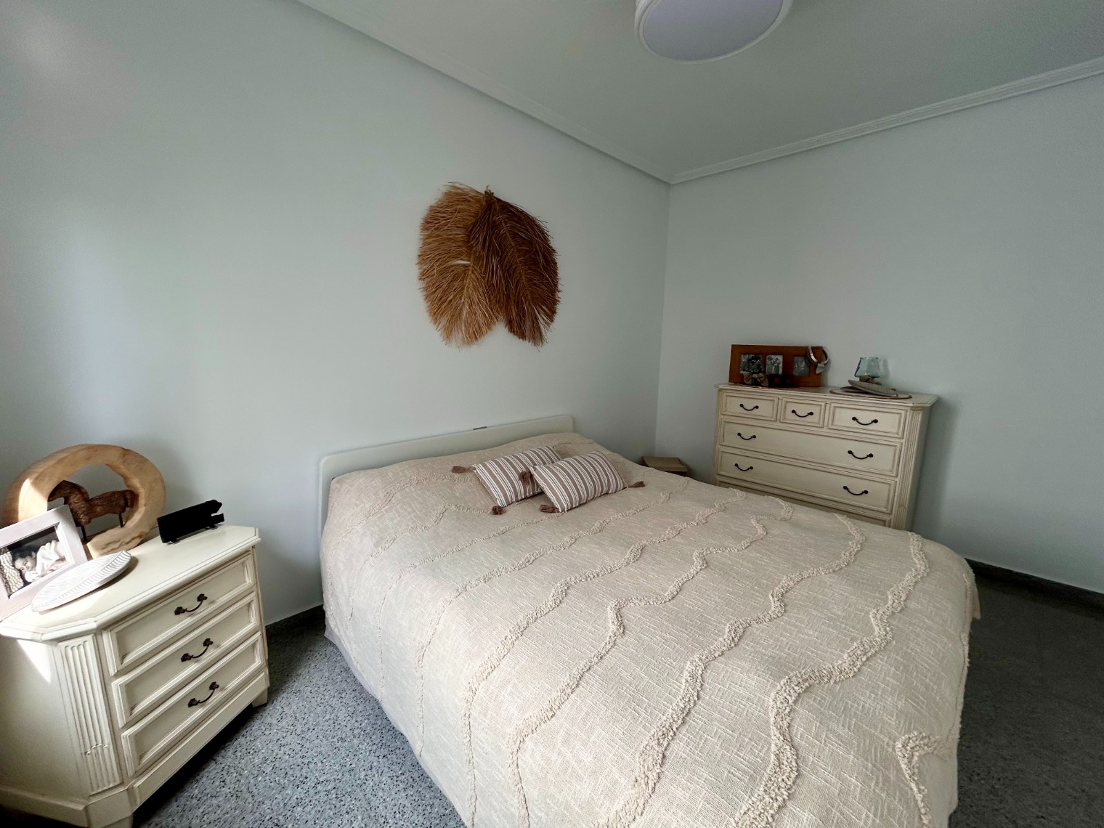 Living room in apartment for sale in Torremendo