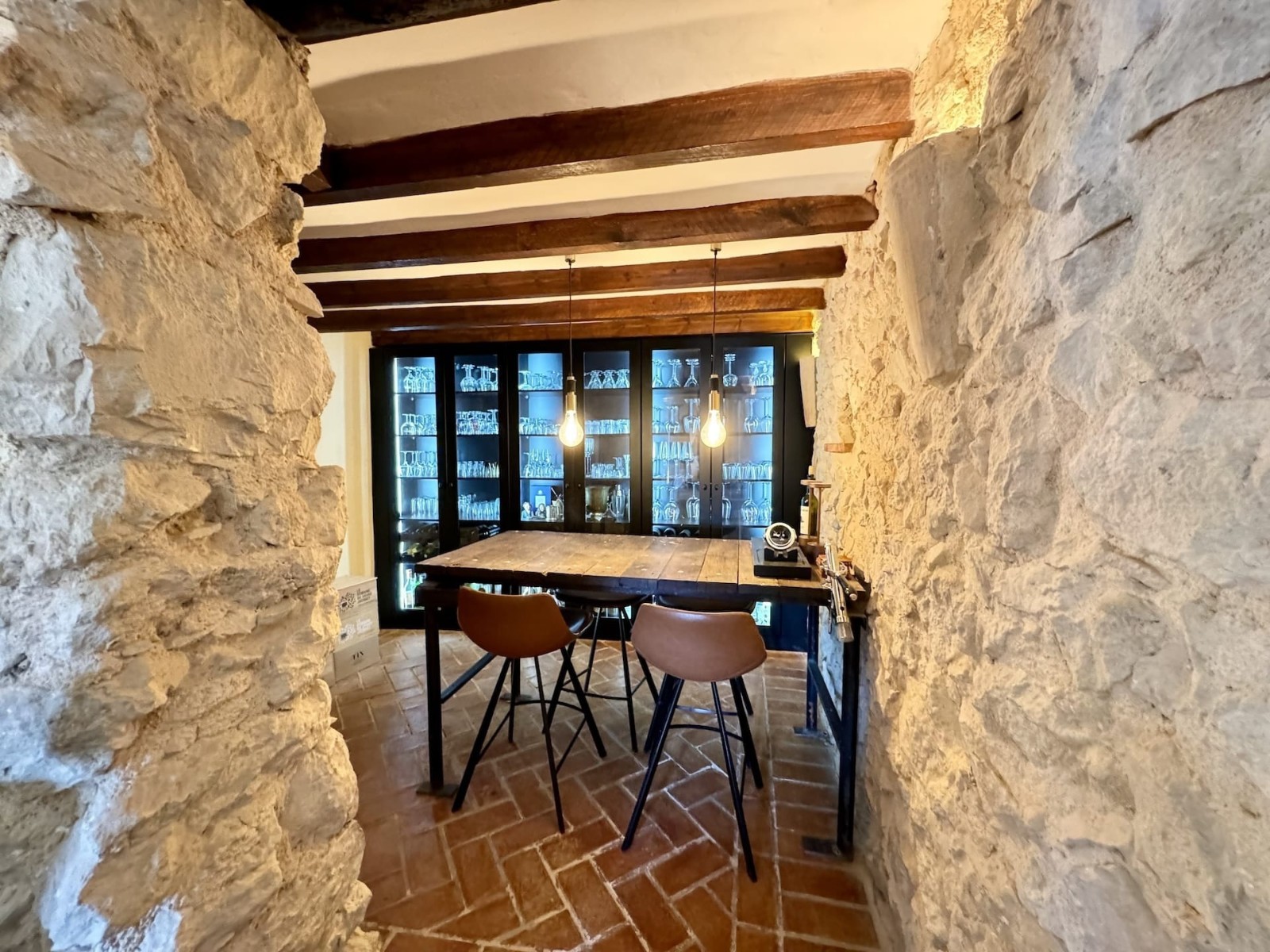 Dining area in villa for sale in Relleu