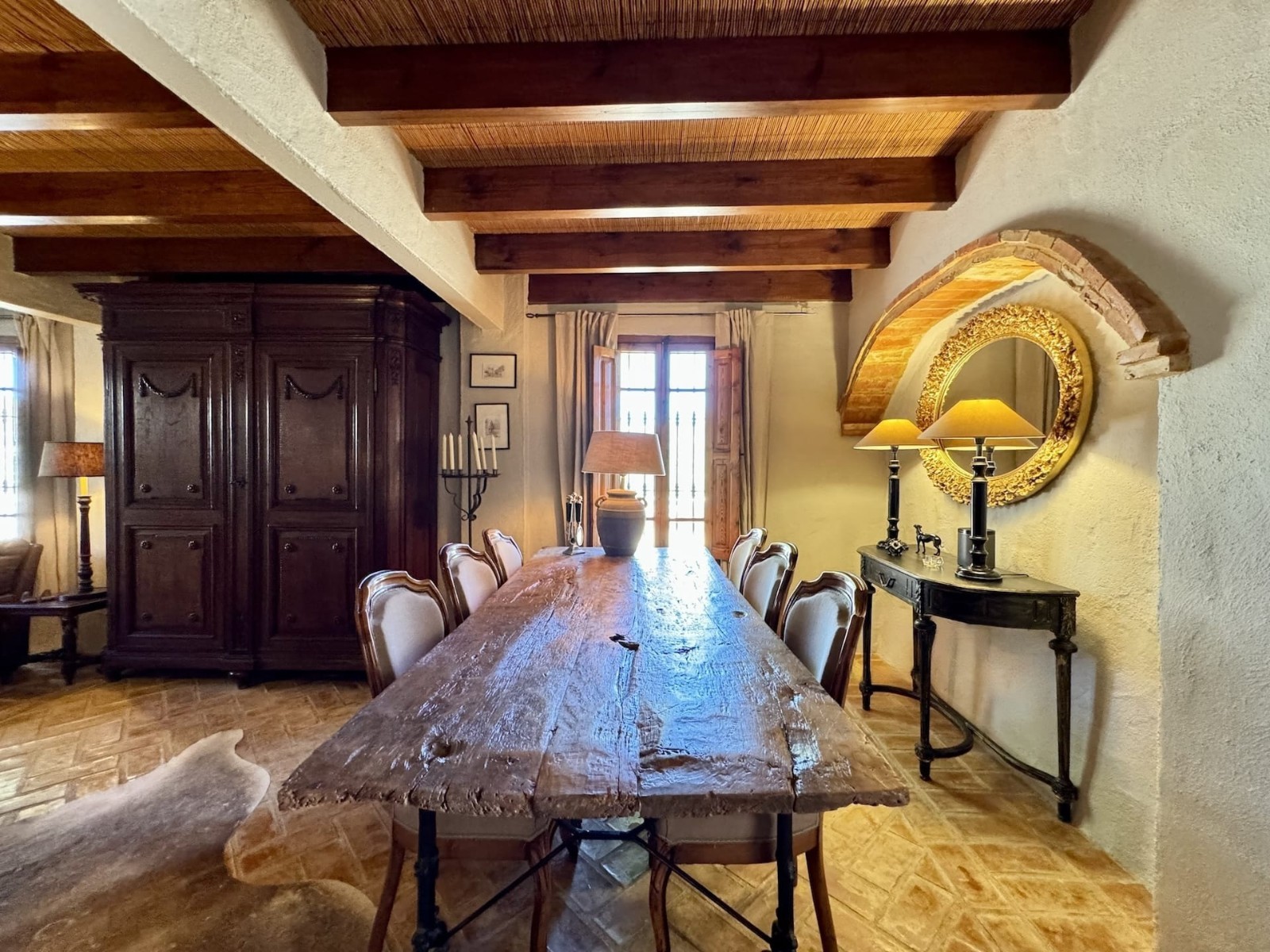 Bedroom in villa for sale in Relleu