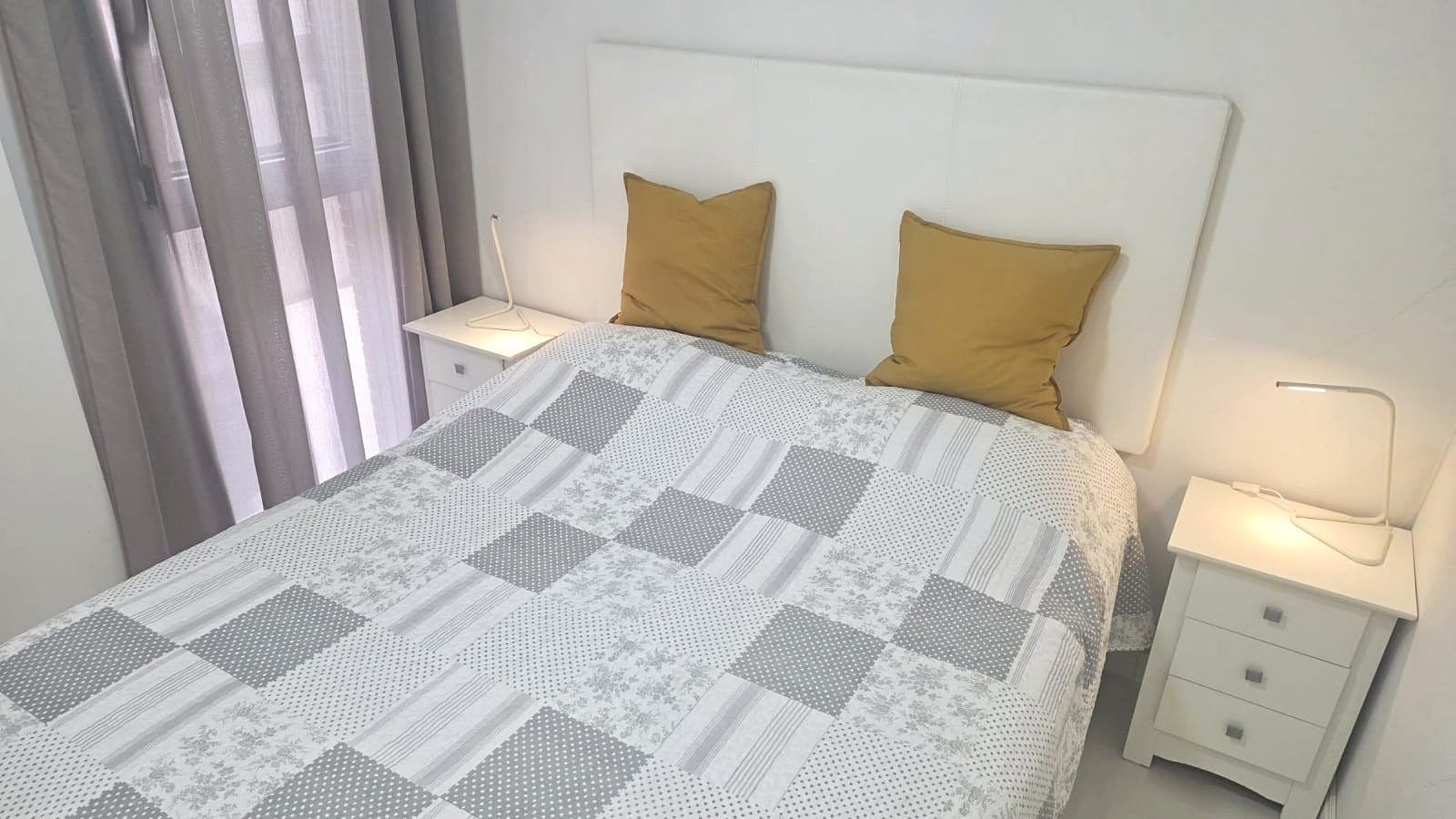 Pool area in apartment for sale in Villamartin
