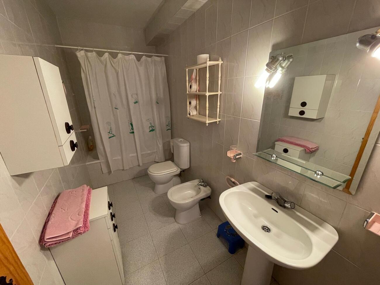 Bedroom in villa for sale in El Rebolledo