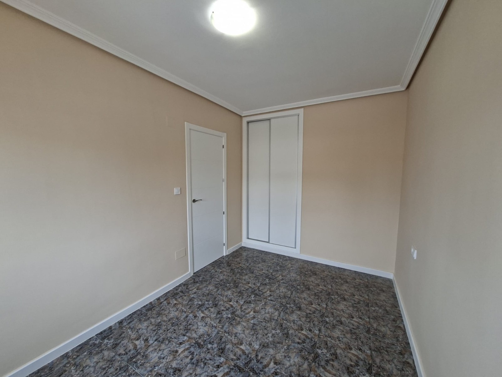 Master bedroom in apartment for sale in Orihuela Costa