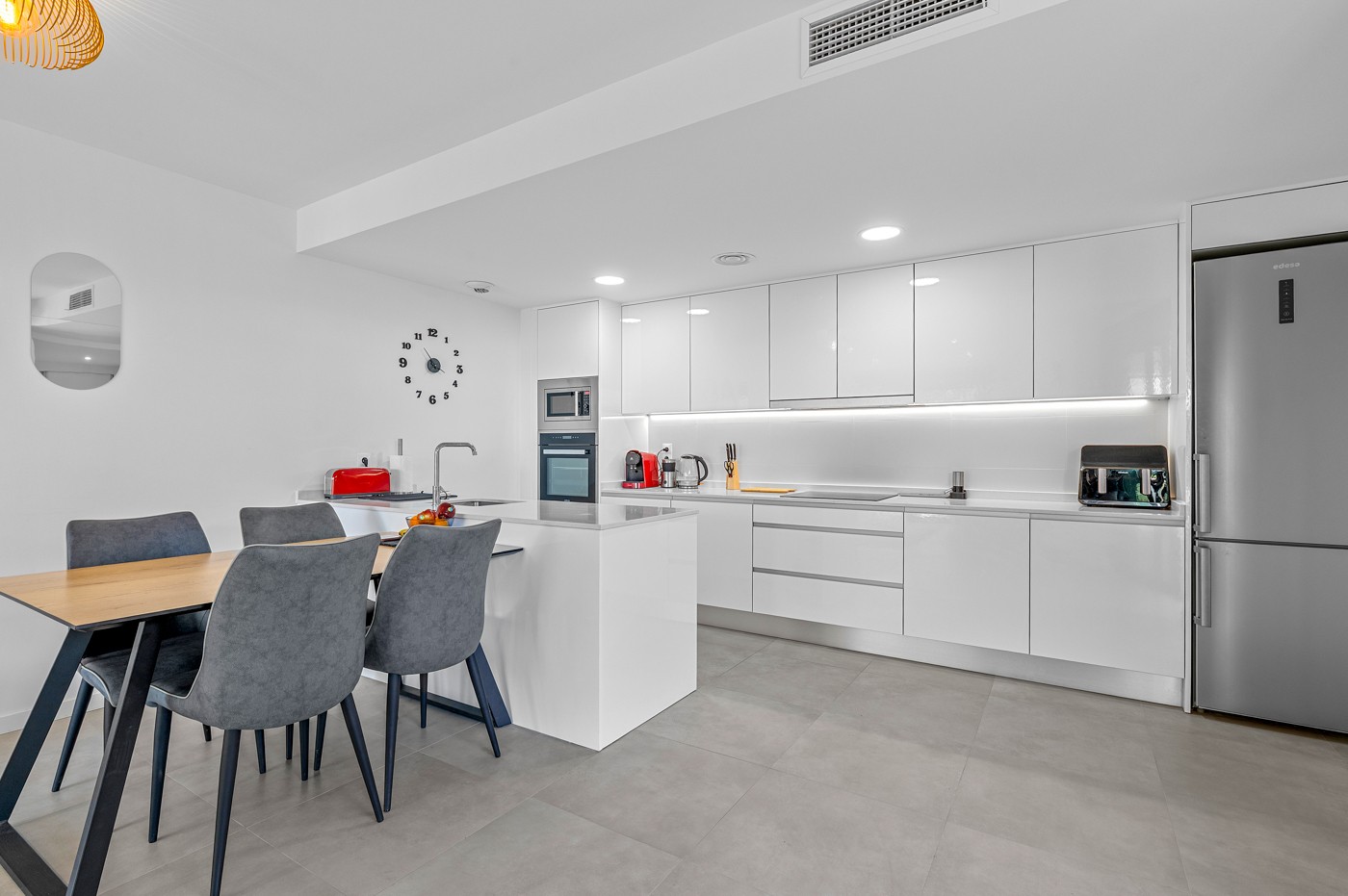 Bathroom in apartment for sale in Dehesa de Campoamor