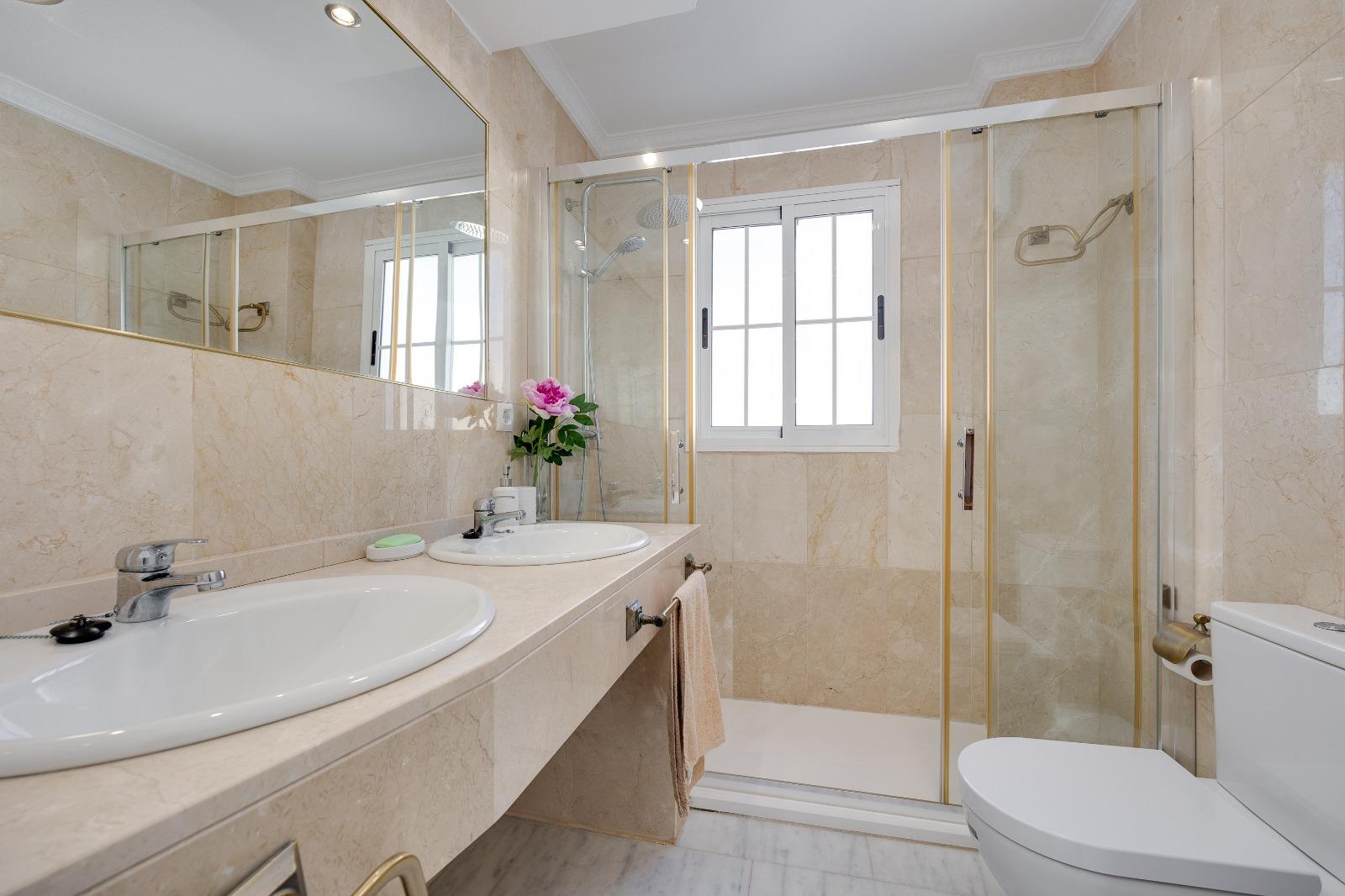 Bathroom in terraced for sale in Orihuela Costa