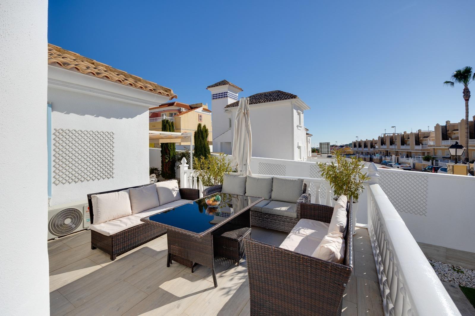 Terrace in terraced for sale in Orihuela Costa