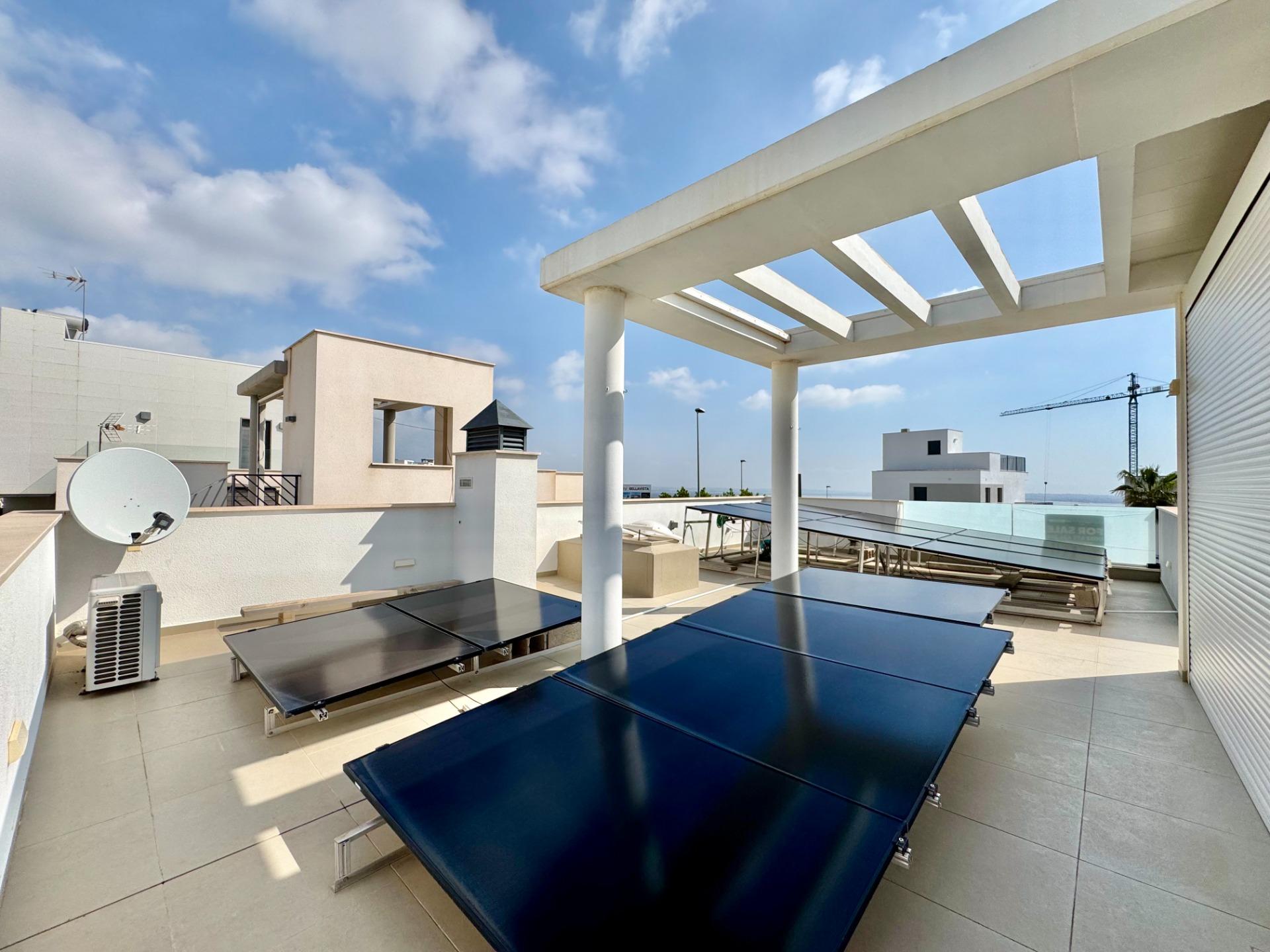 Kitchen in villa for sale in San Miguel de Salinas