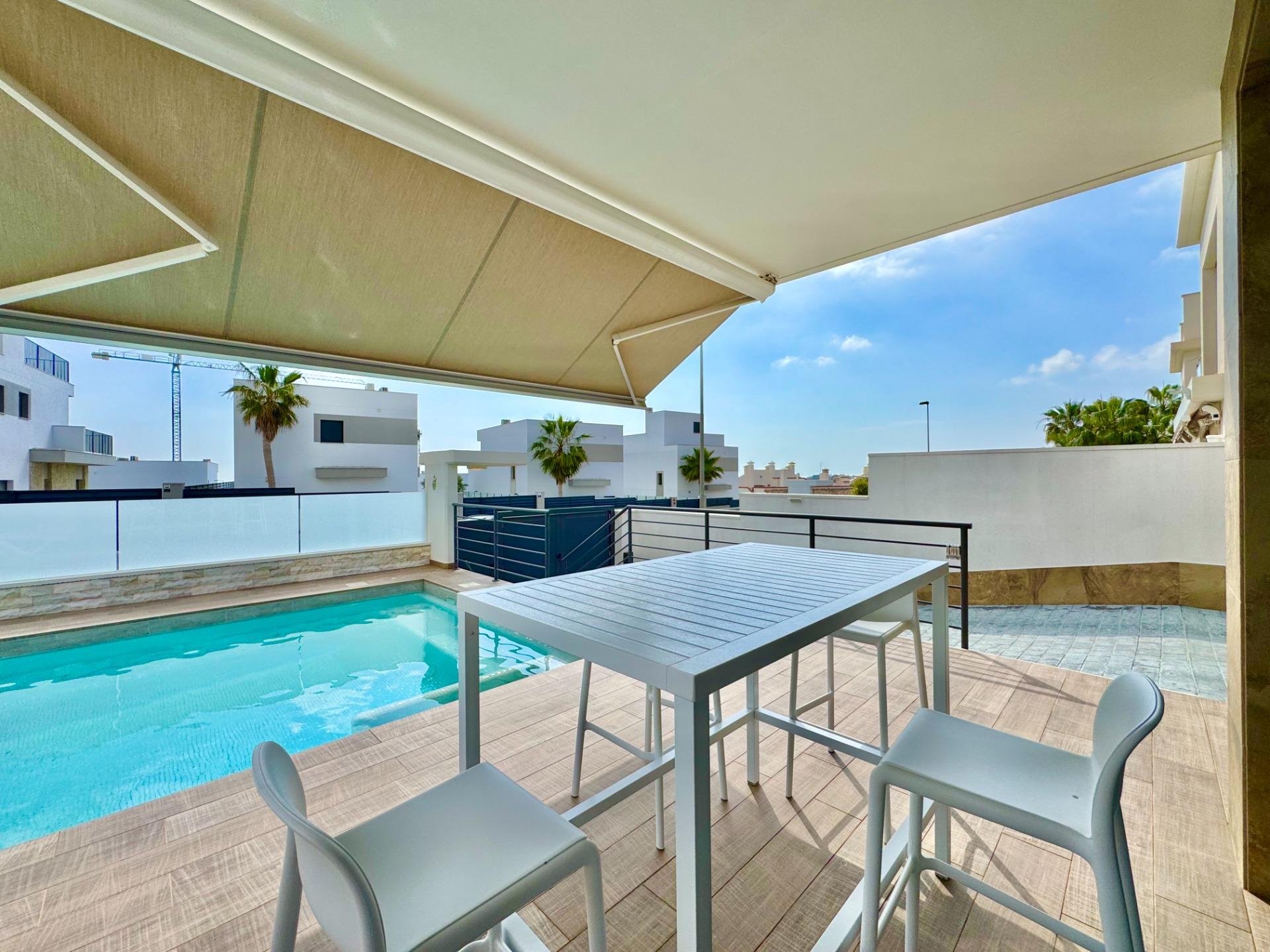 Bedroom in villa for sale in San Miguel de Salinas