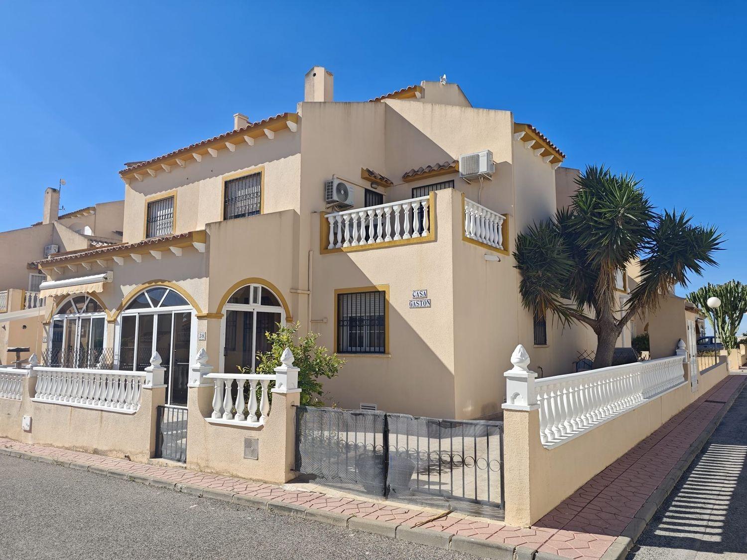 Tvöhvættar Húsið í Orihuela Costa, Með Frjálsu Sýn