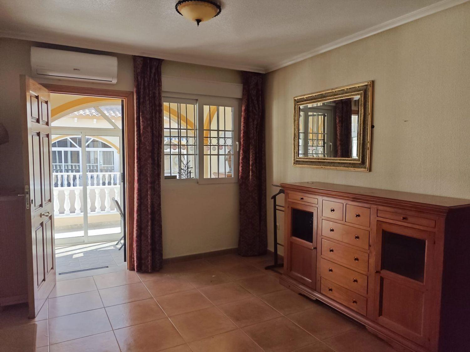 Dining area in terraced for sale in Orihuela Costa