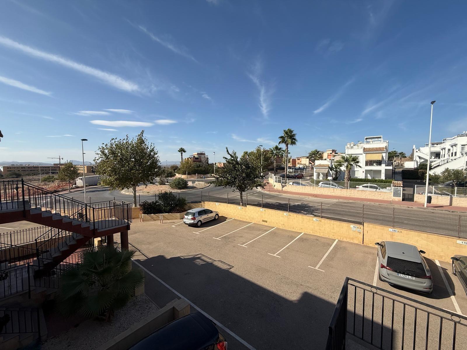 Kitchen in bungalow for sale in Torrevieja