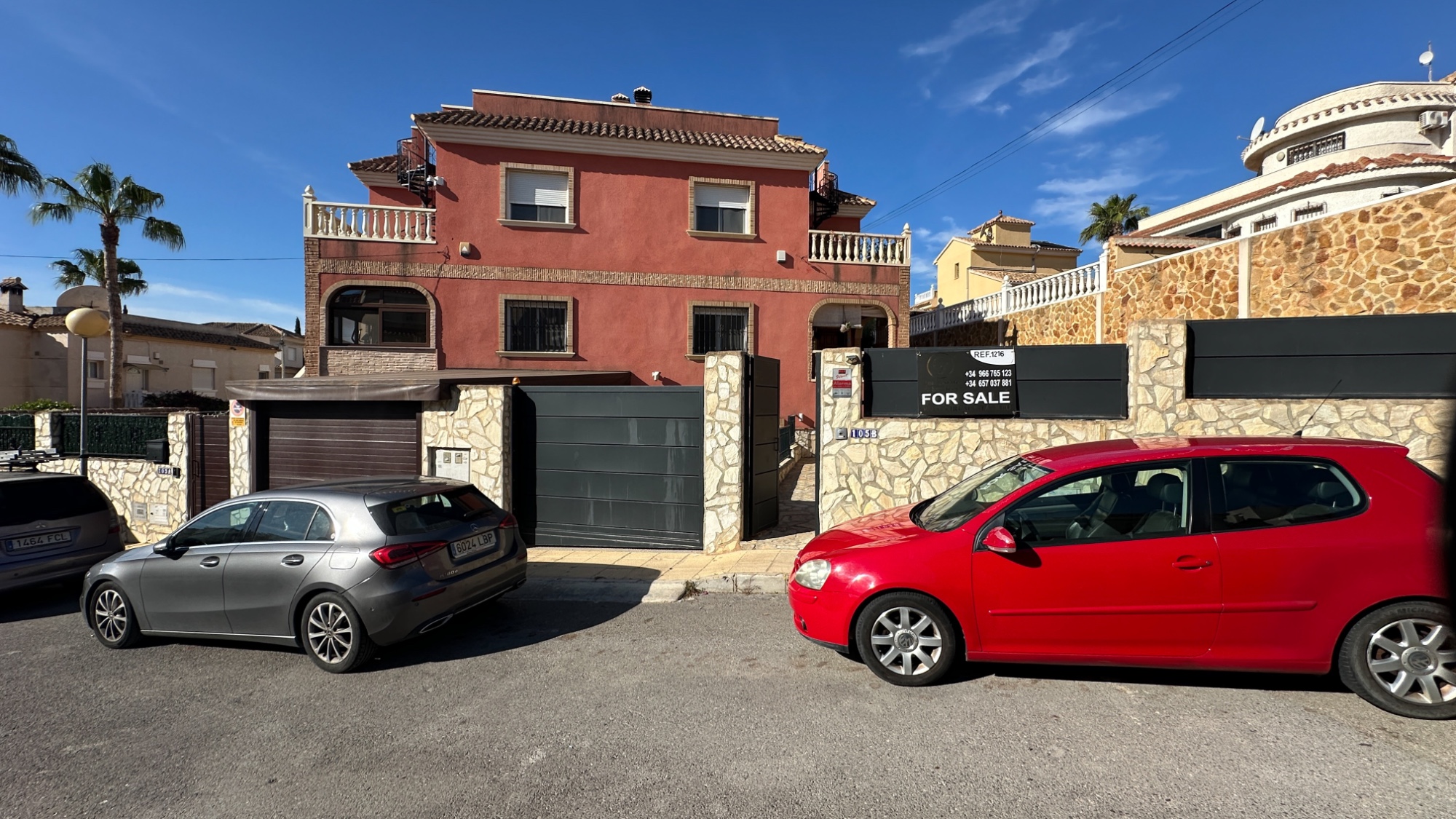 Master bedroom in terraced for sale in San Miguel de Salinas