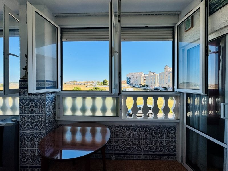 Dining area in apartment for sale in La Mata