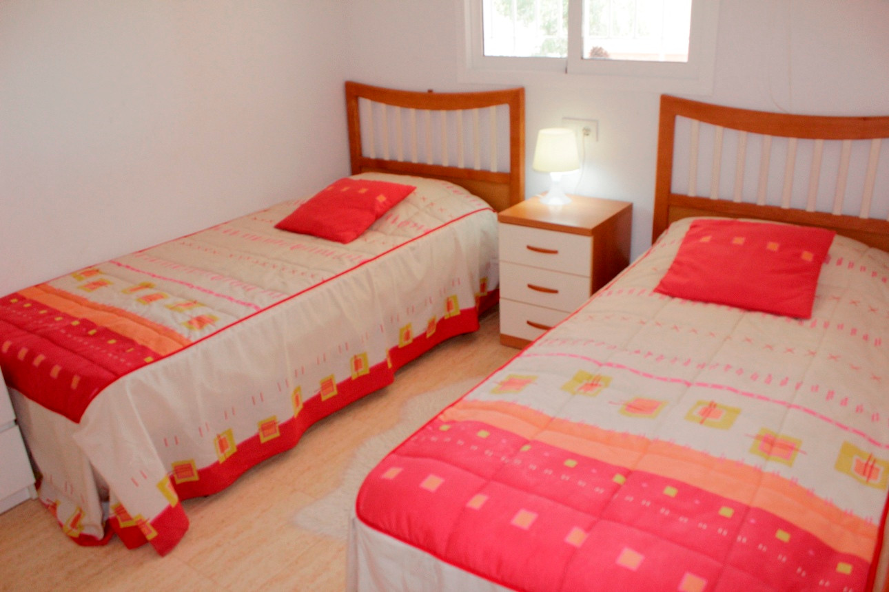 Garden in penthouse for sale in Orihuela Costa