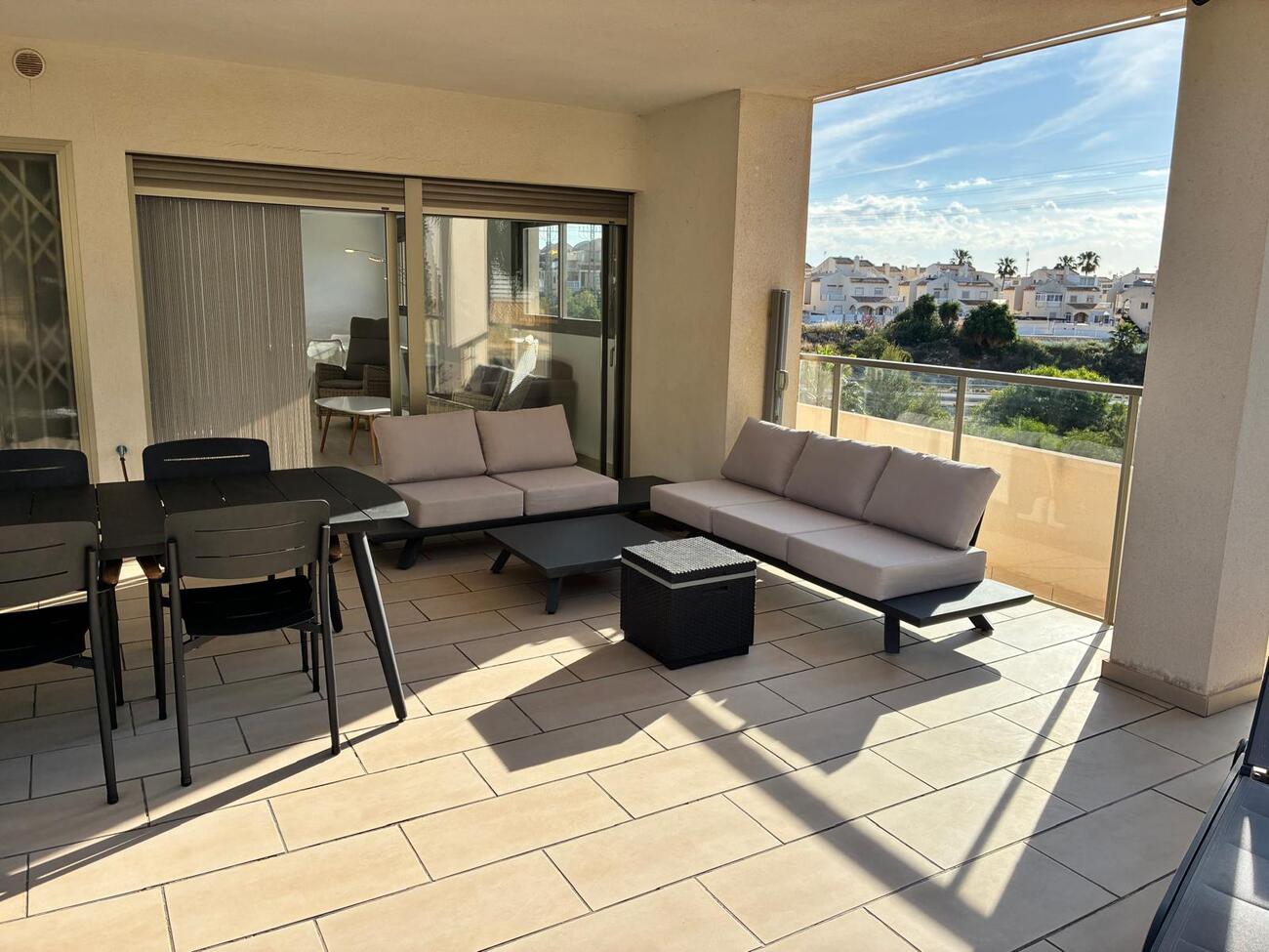 Terrace in apartment for sale in Villamartin