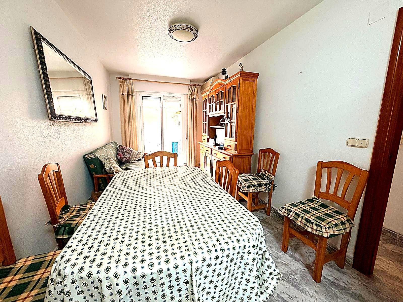 Kitchen in apartment for sale in Los Alcazares