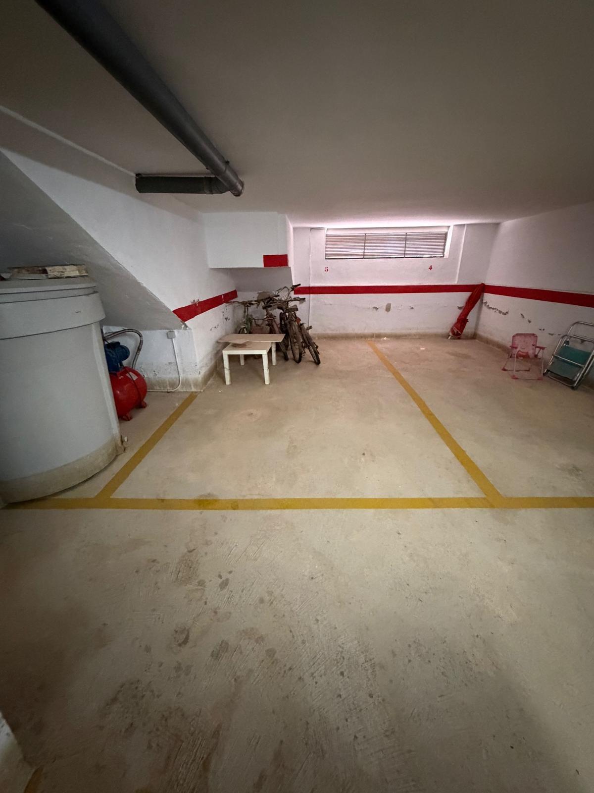 Pool area in apartment for sale in Los Alcazares