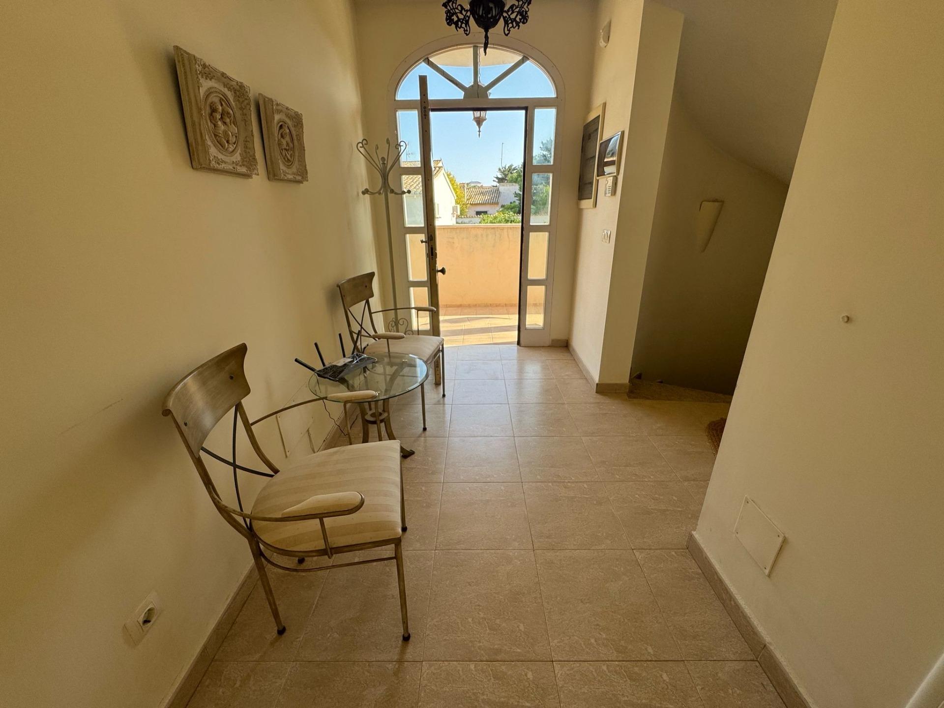 Terrace in villa for sale in Orihuela Costa