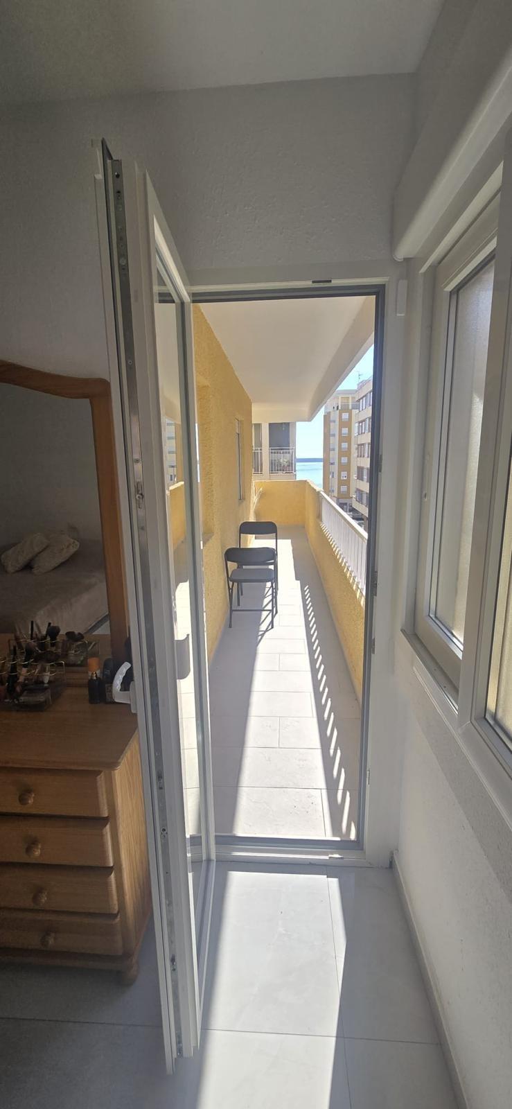 Living room in apartment for sale in Torrevieja