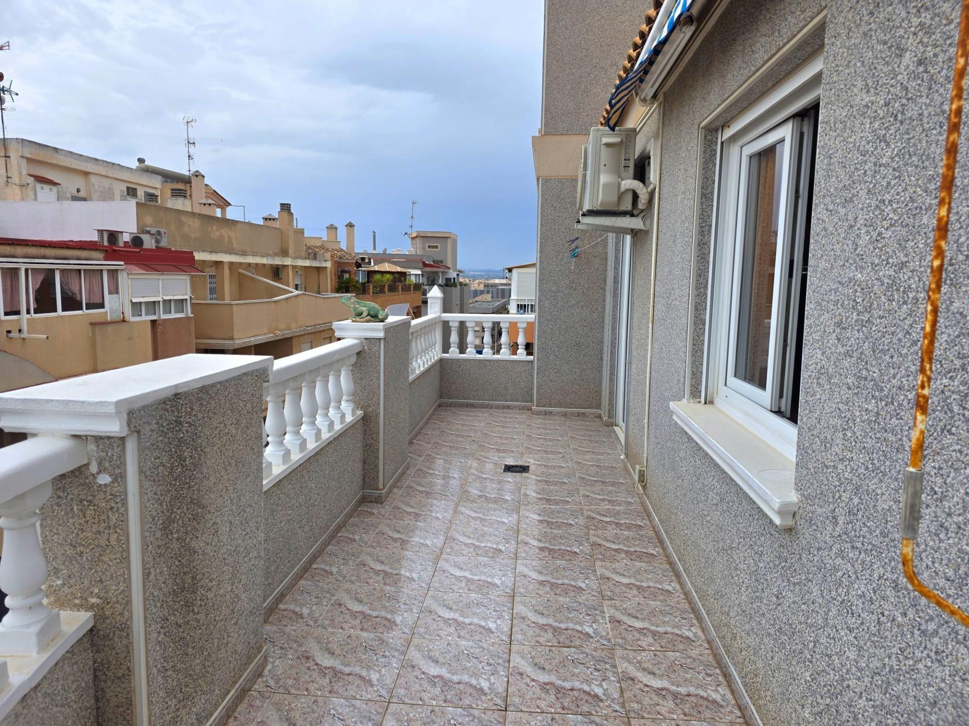 Exterior view in penthouse for sale in Torrevieja