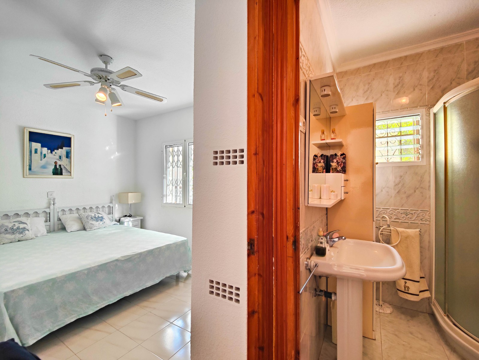 Master bedroom in terraced for sale in Torrevieja