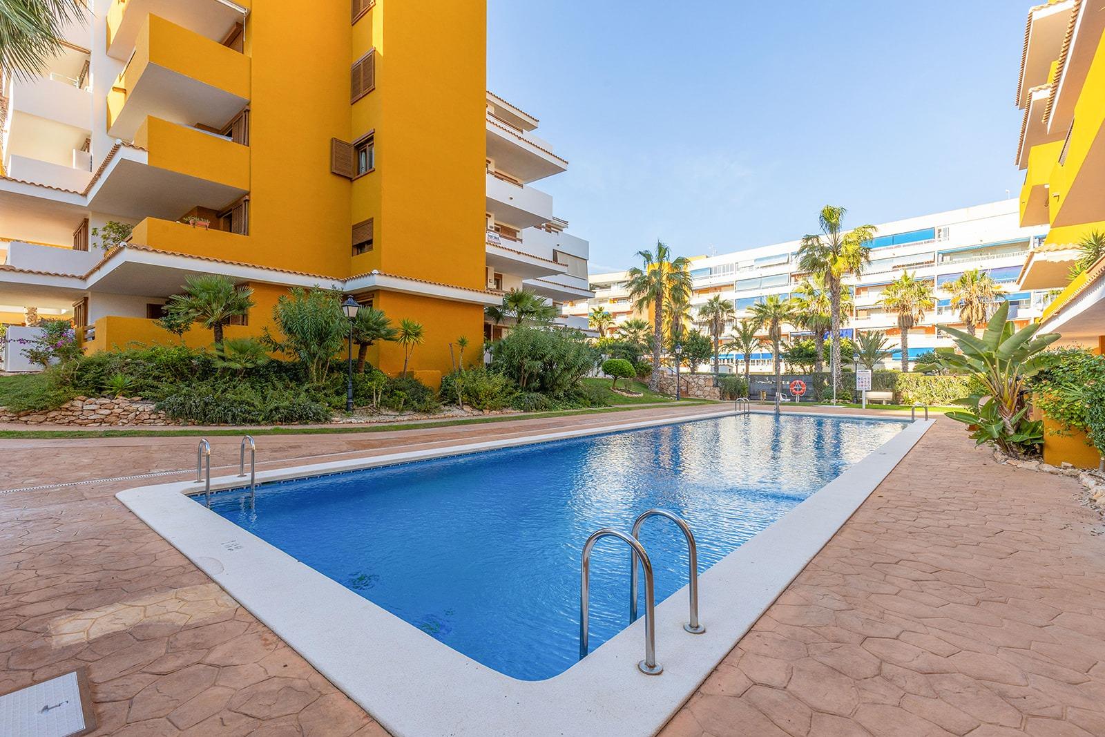 Kitchen in apartment for sale in Torrevieja