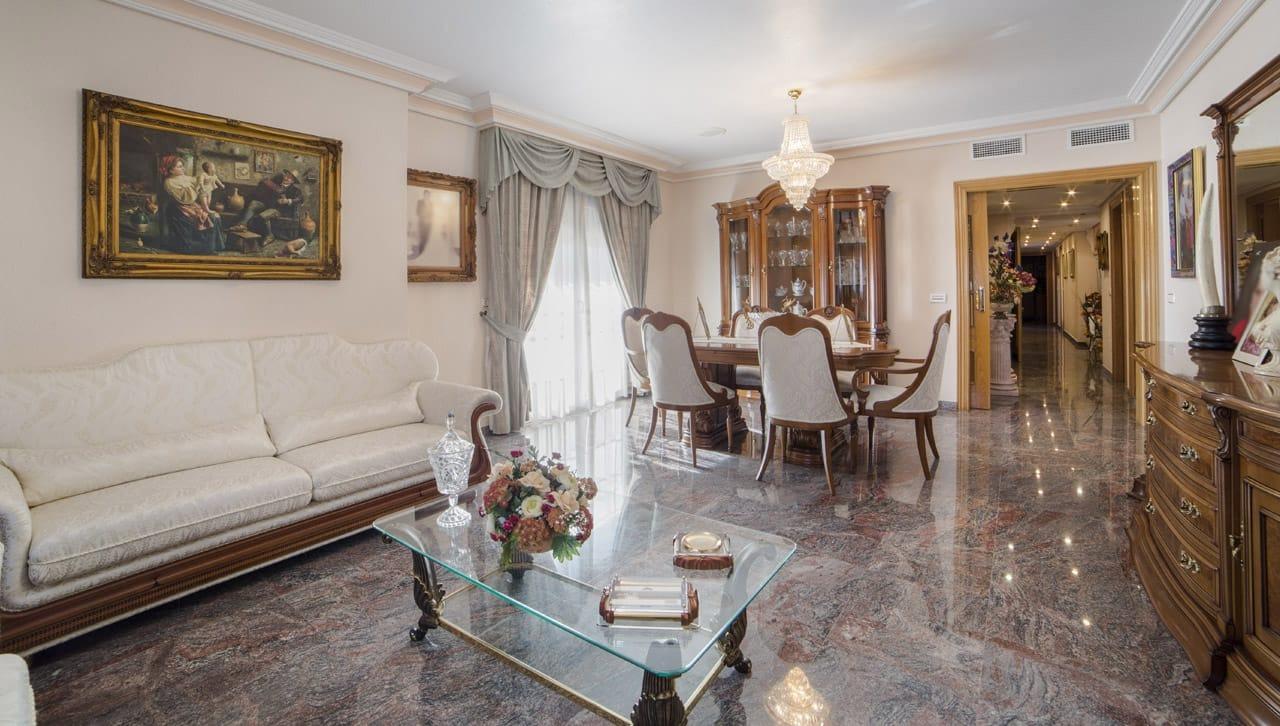Terrace in terraced for sale in Los Alcazares