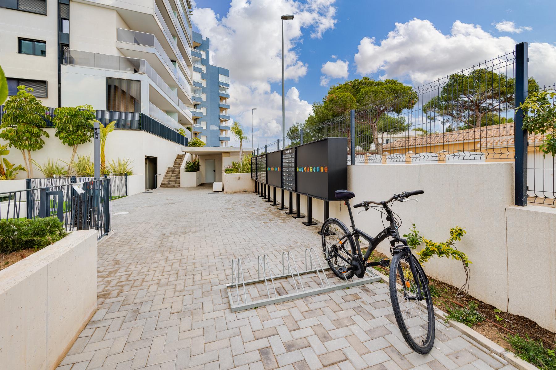 Bathroom in penthouse for sale in Orihuela Costa