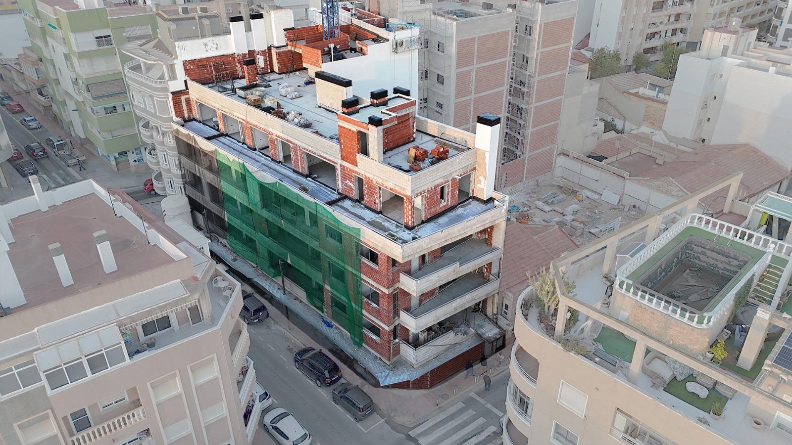 Master bedroom in apartment for sale in Torrevieja