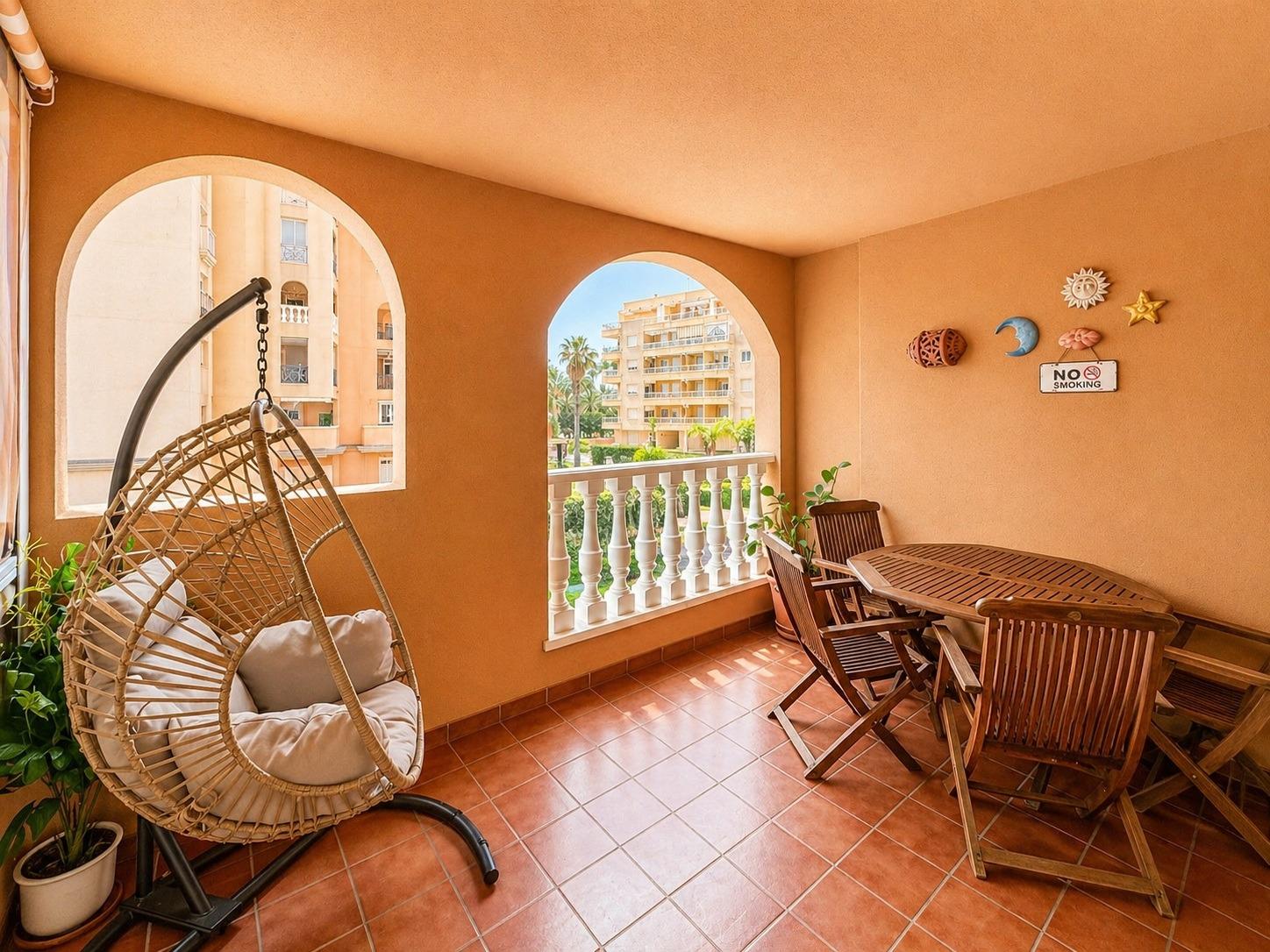 Living room in apartment for sale in Torrevieja