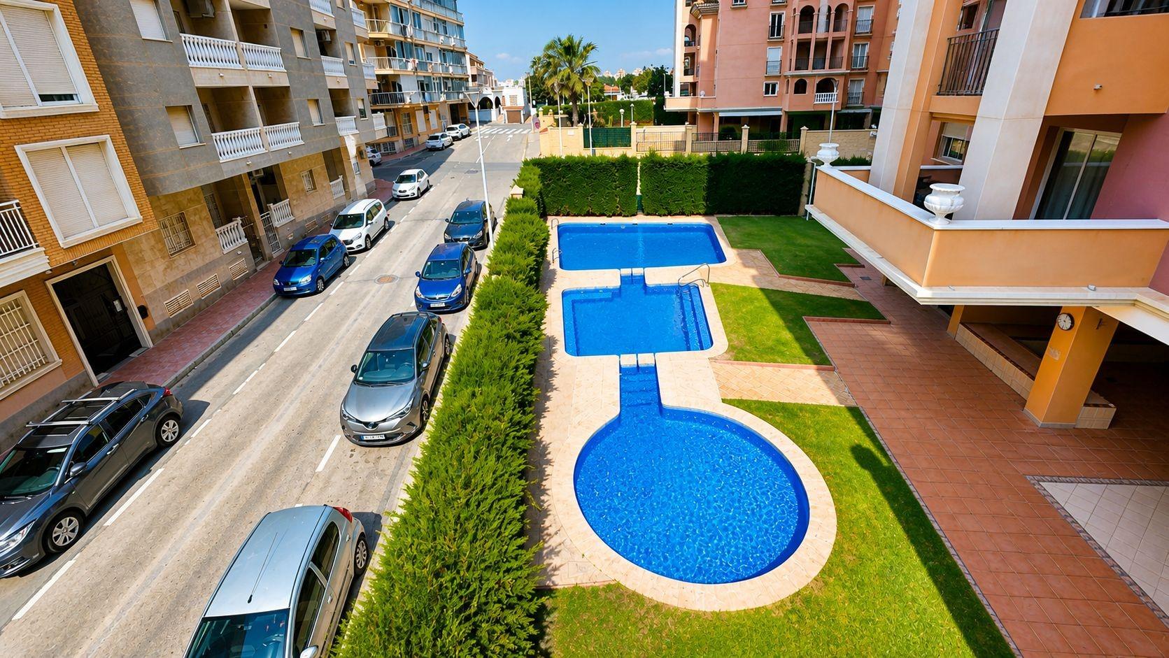Bathroom in apartment for sale in Torrevieja
