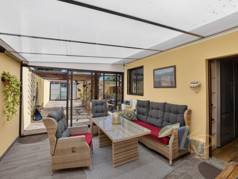 Garden in villa for sale in Torrevieja