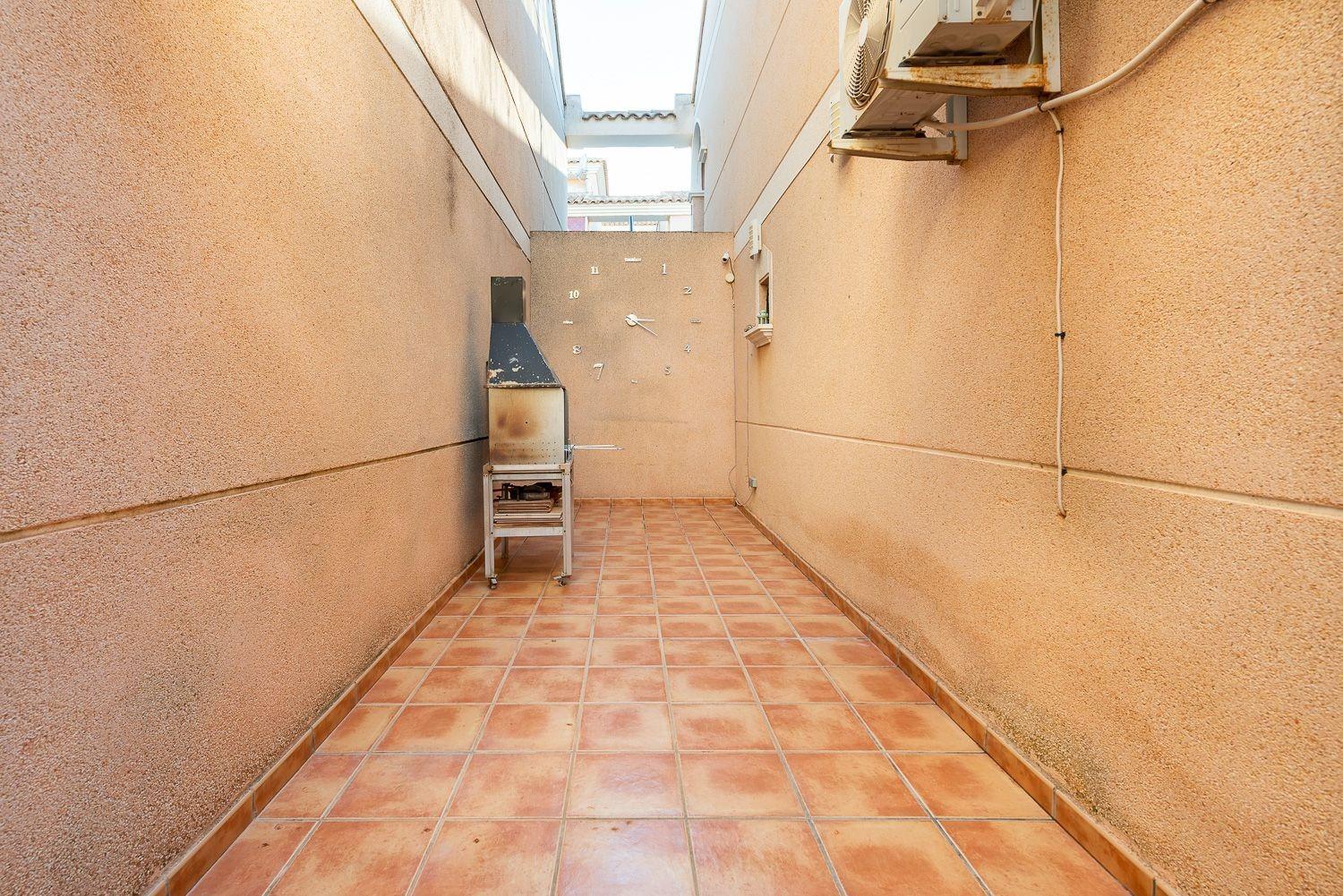 Exterior view in bungalow for sale in Orihuela Costa
