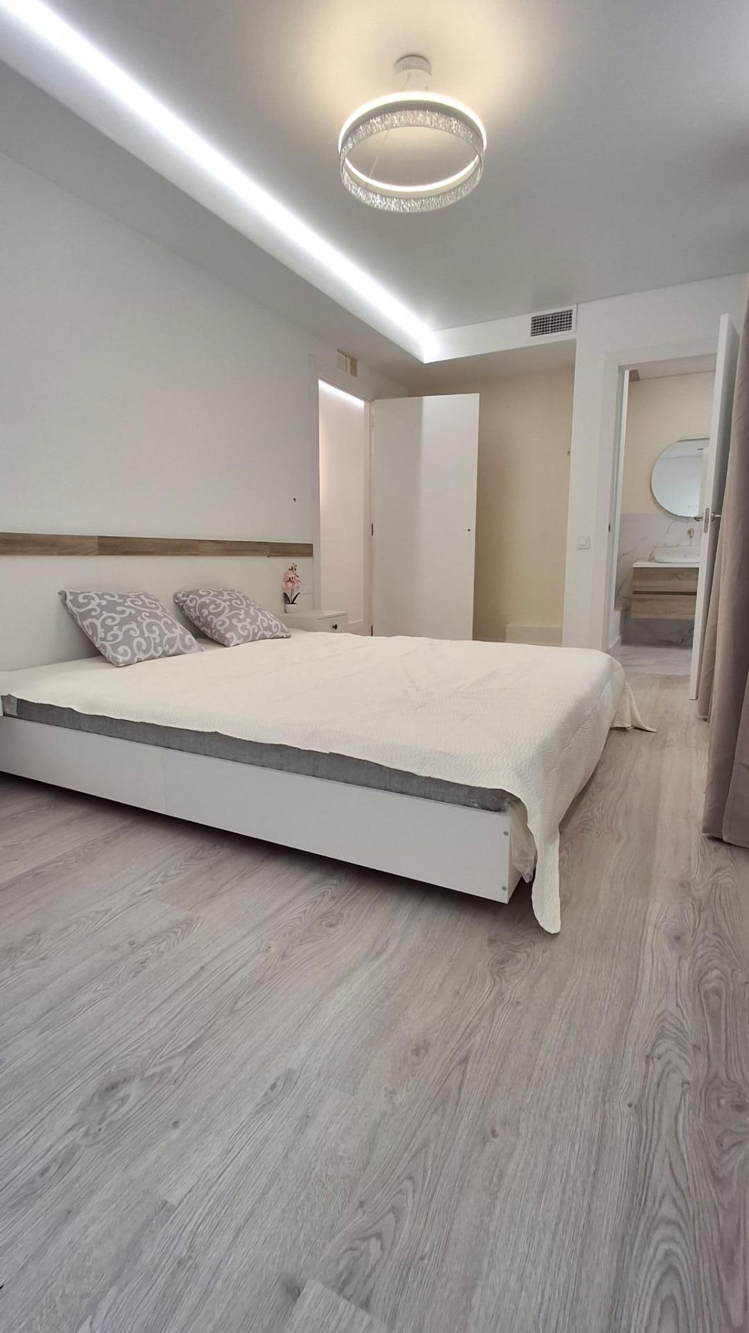 Terrace in apartment for sale in Torrevieja