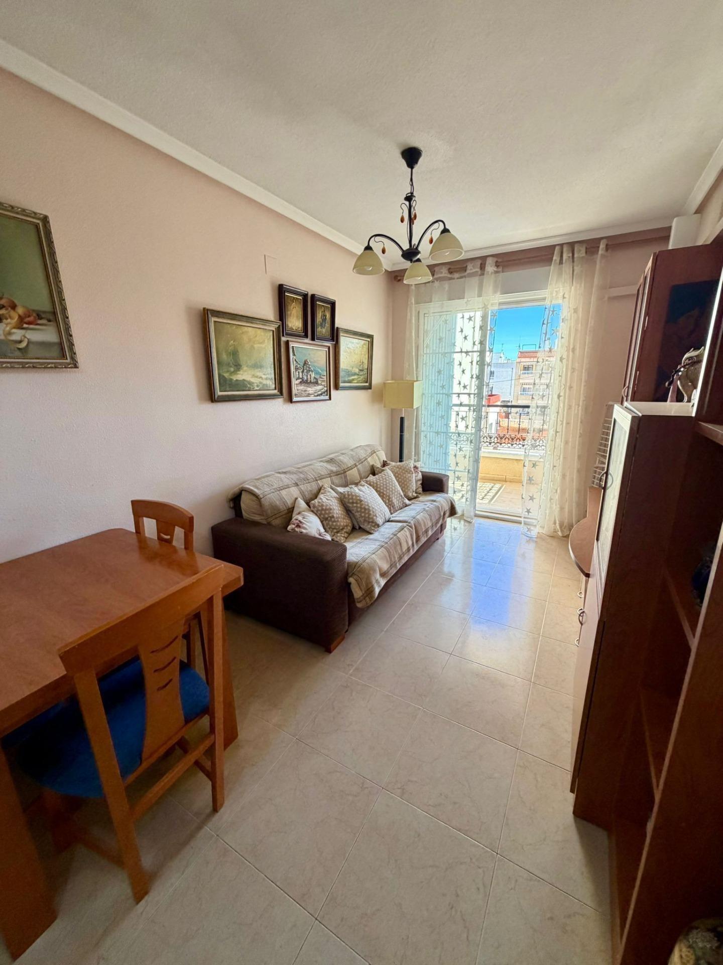 Terrace in villa for sale in Torrevieja