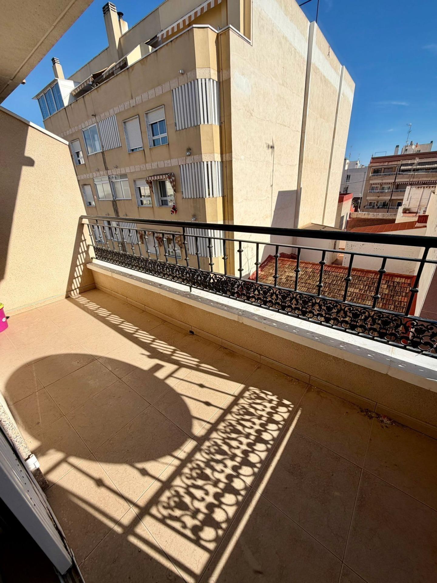 Garden in villa for sale in Torrevieja