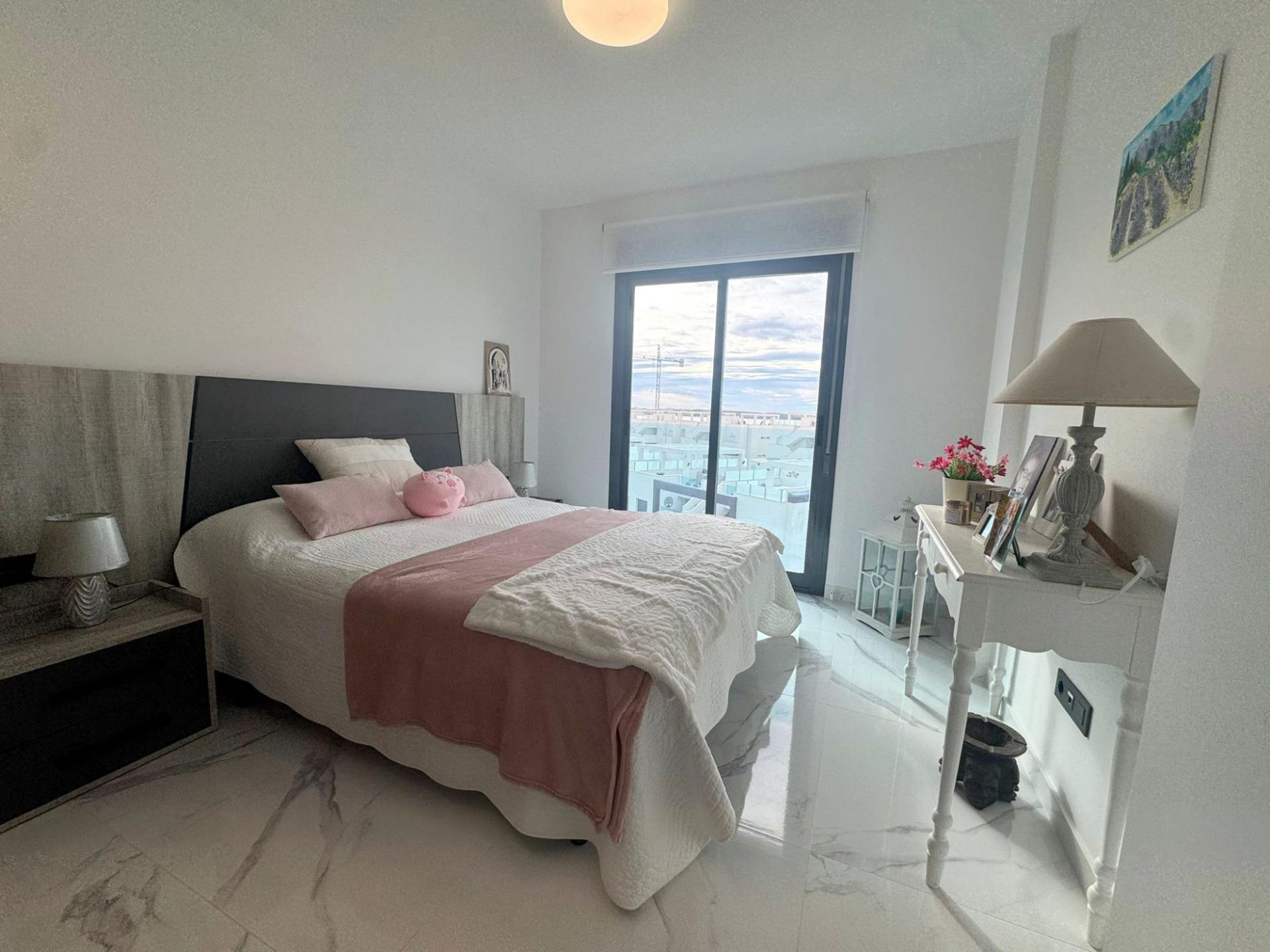 Exterior view in bungalow for sale in Guardamar del Segura